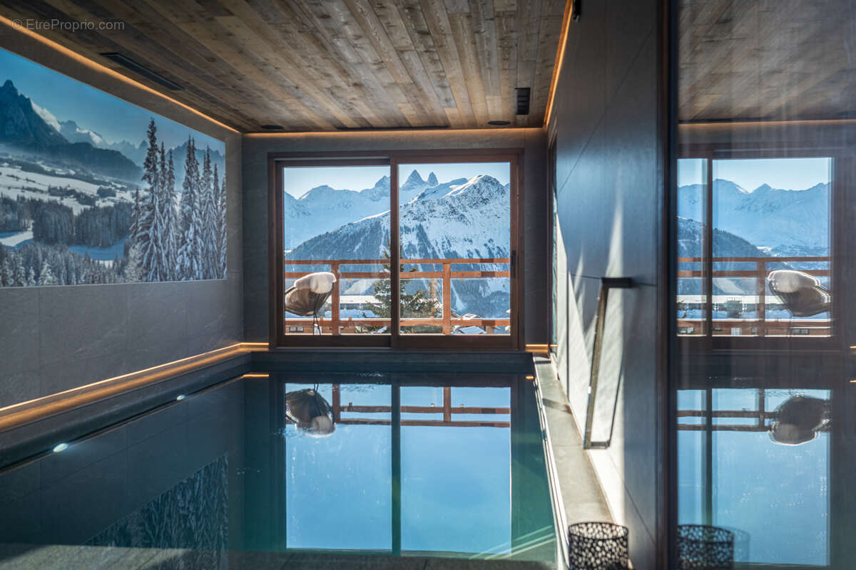 Maison à LE CHATEL