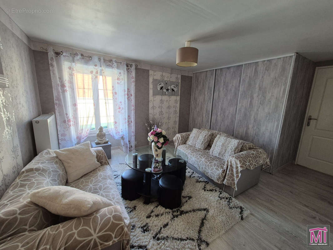 Maison à MAREUIL-SUR-OURCQ