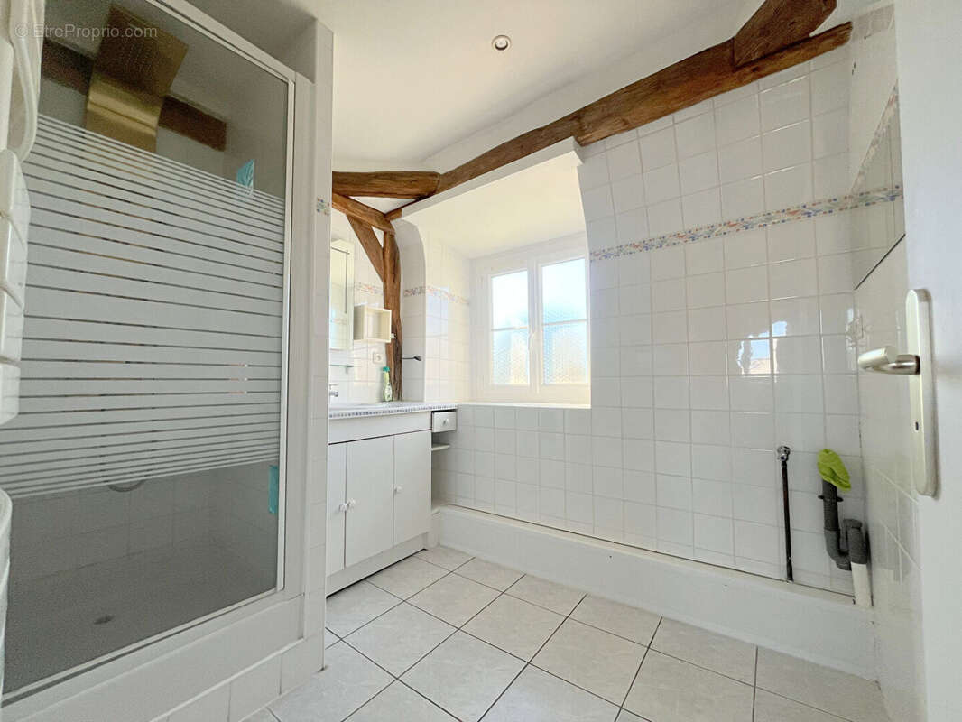 Appartement 94 m² à Pont-Sainte-Maxence  - photo 9
