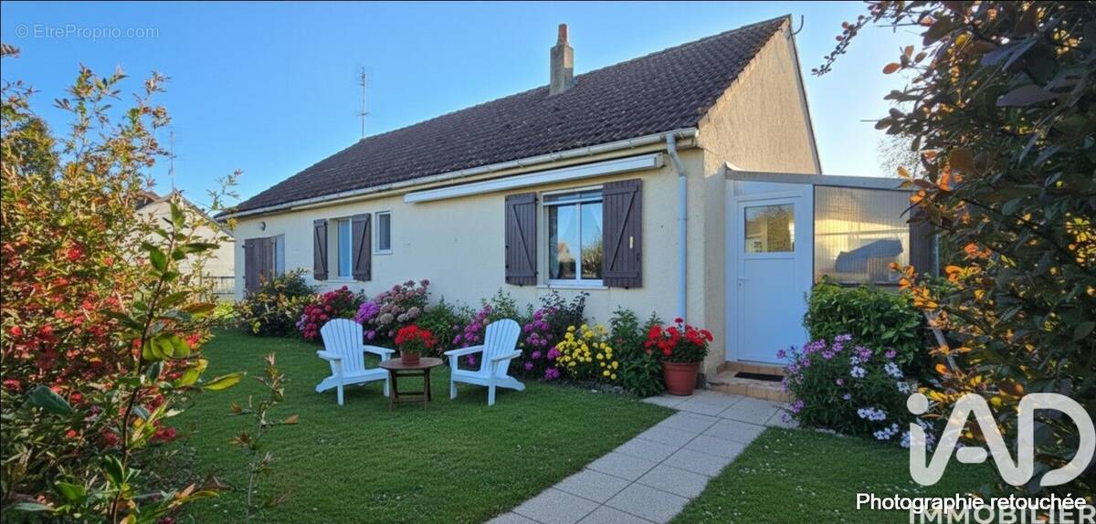 Photo 1 - Maison à COUST