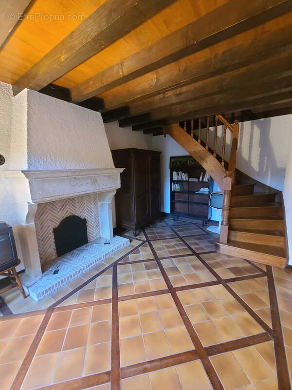 Maison à ISSERTEAUX