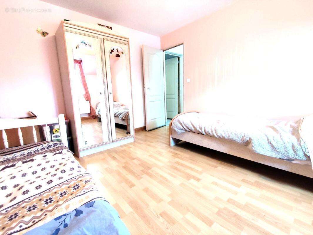 Maison à COURVILLE-SUR-EURE