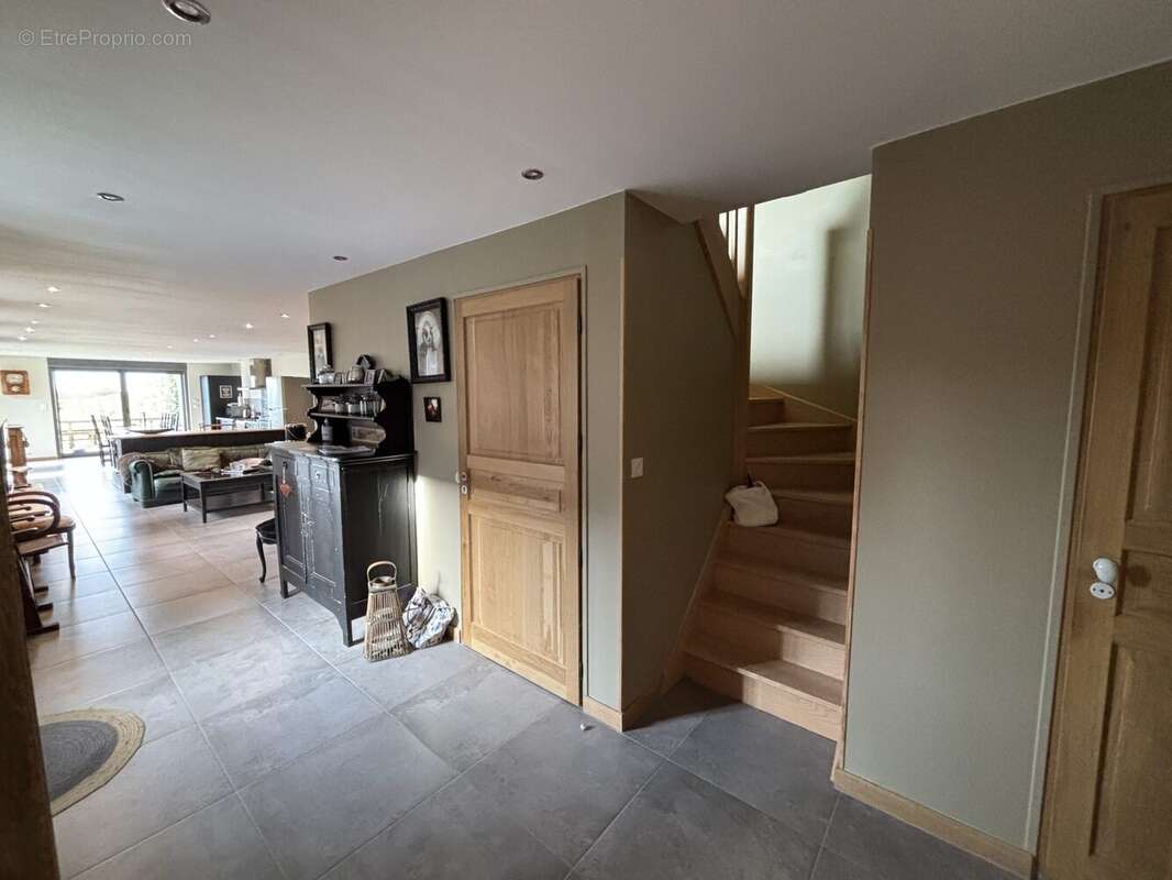 Maison 150 m² à Vertain  - photo 3