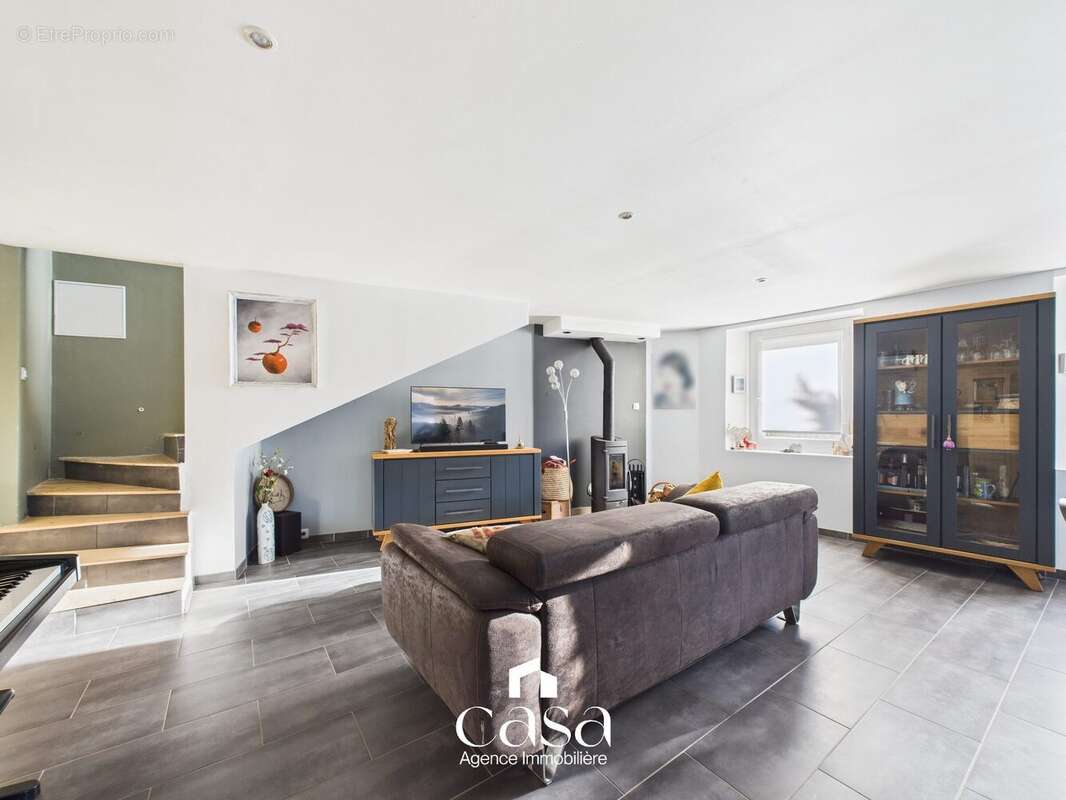 Maison à CRESSERONS