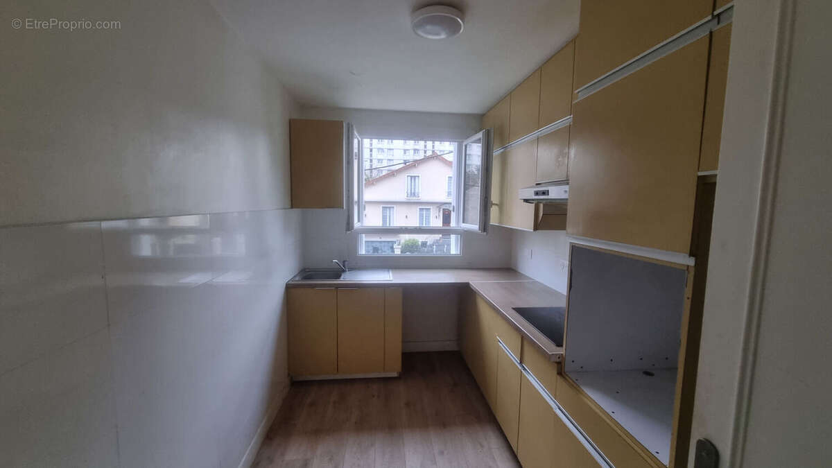 Appartement à EPINAY-SUR-SEINE