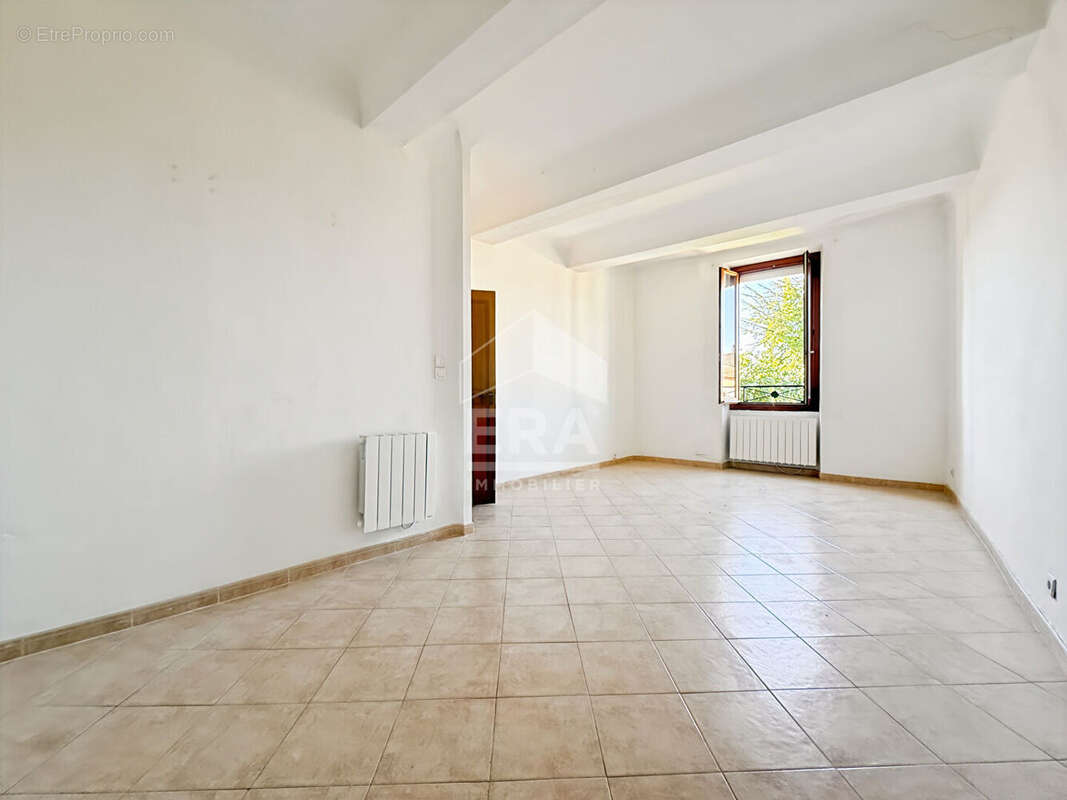 Maison à SAINT-CANNAT