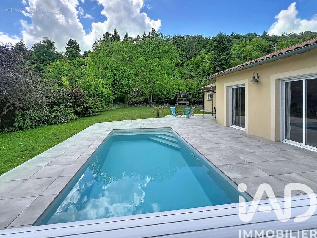 Photo 2 - Maison à CUSSAC-SUR-LOIRE
