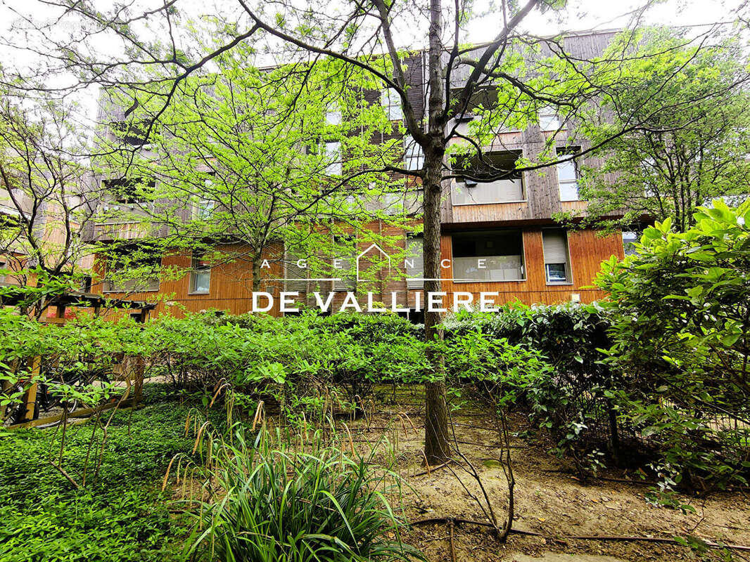 Appartement à NANTERRE