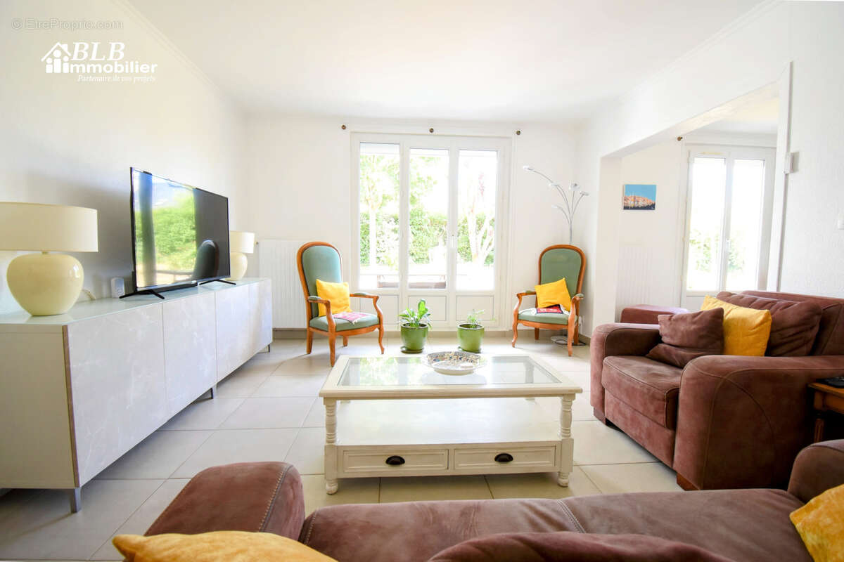 Maison à COIGNIERES