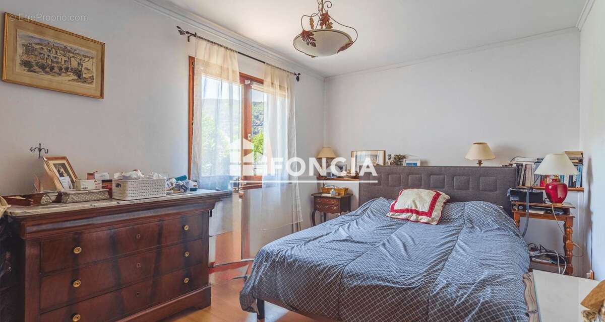 Appartement à LA FARLEDE