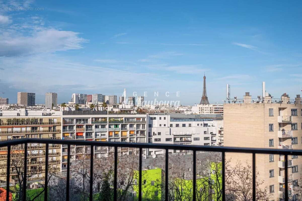 Appartement à PARIS-15E