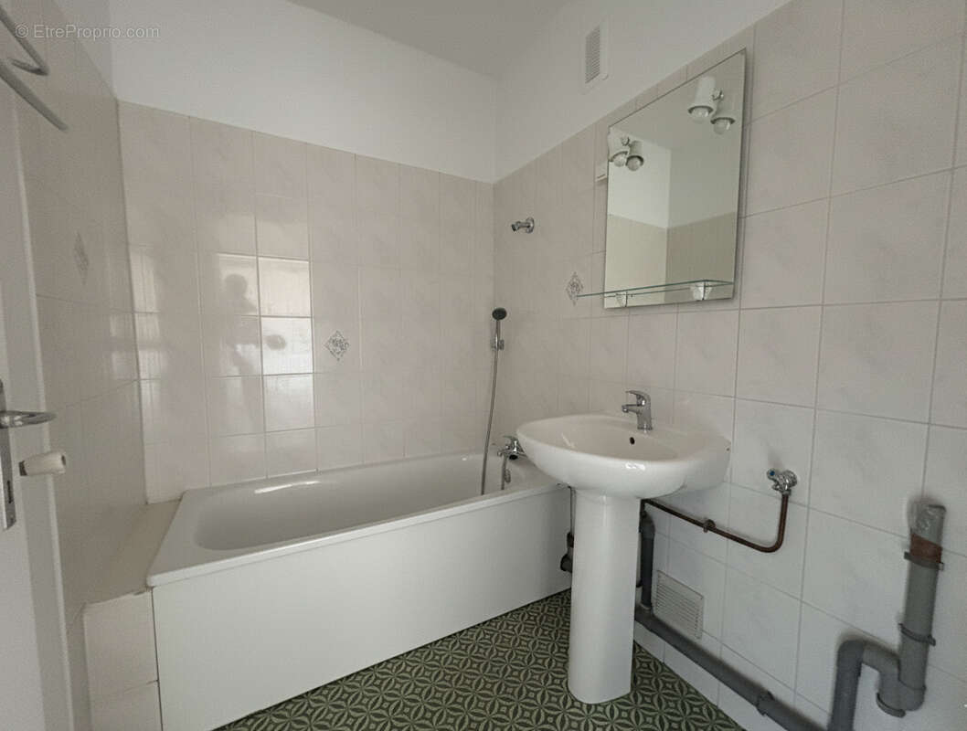 Appartement à MARSEILLE-13E