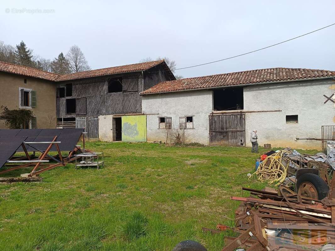 Maison à BAZORDAN
