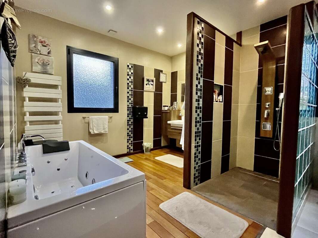 Maison à RANG-DU-FLIERS