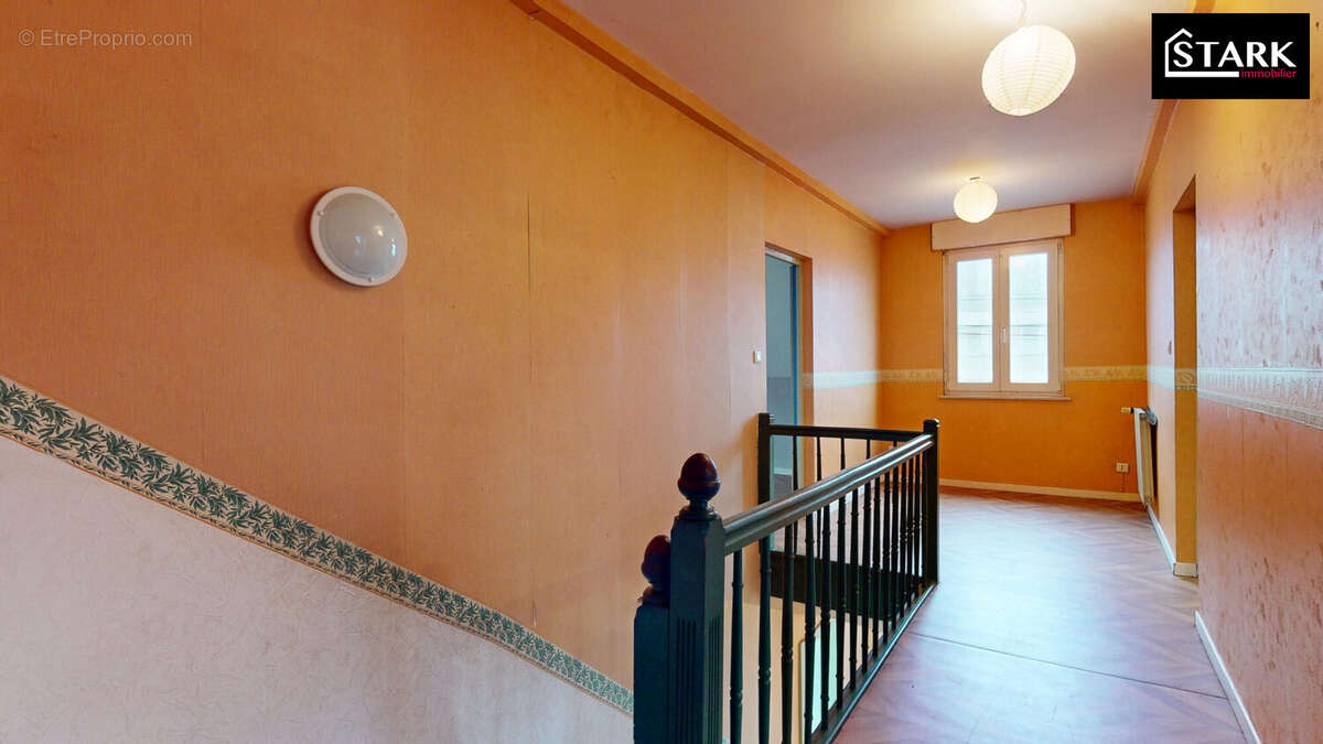 Maison à OFFEMONT