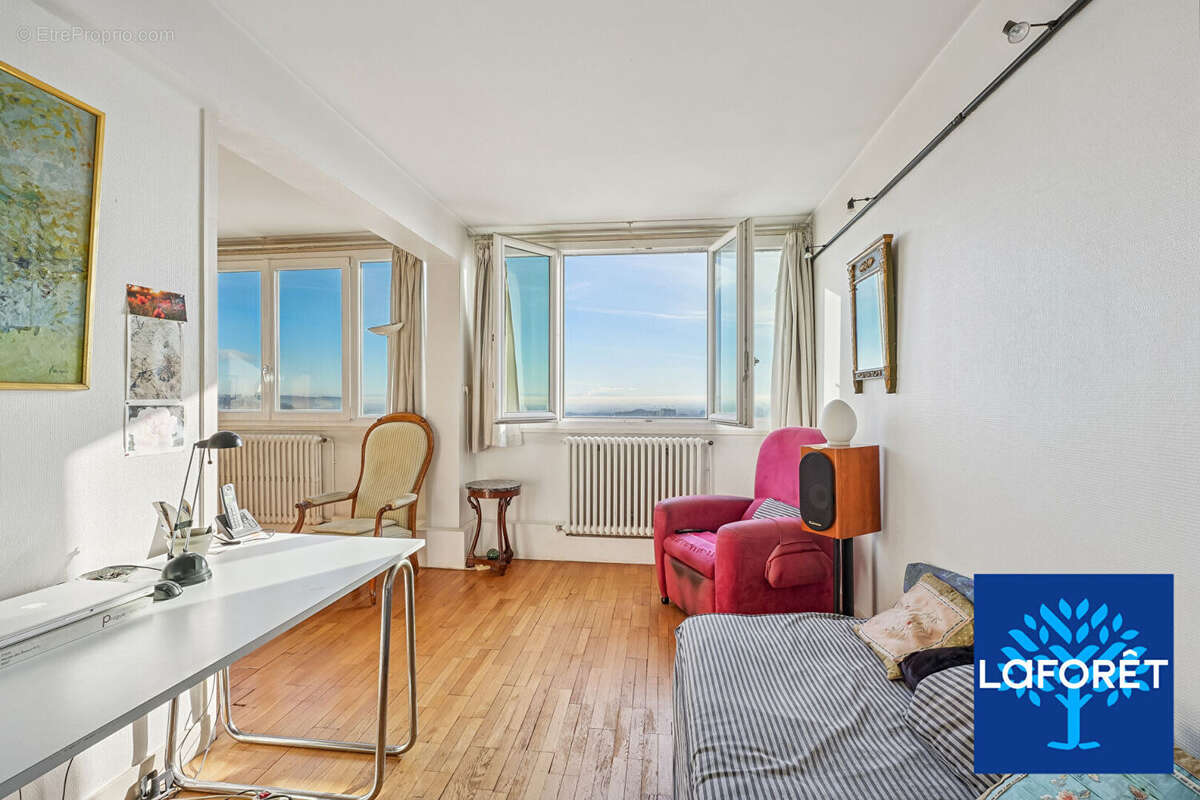 Appartement à LYON-4E