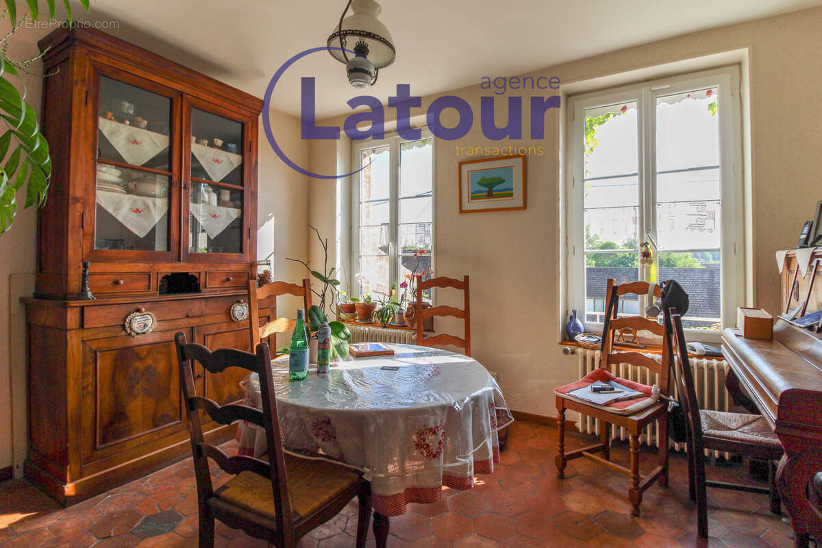 Maison à NONANCOURT