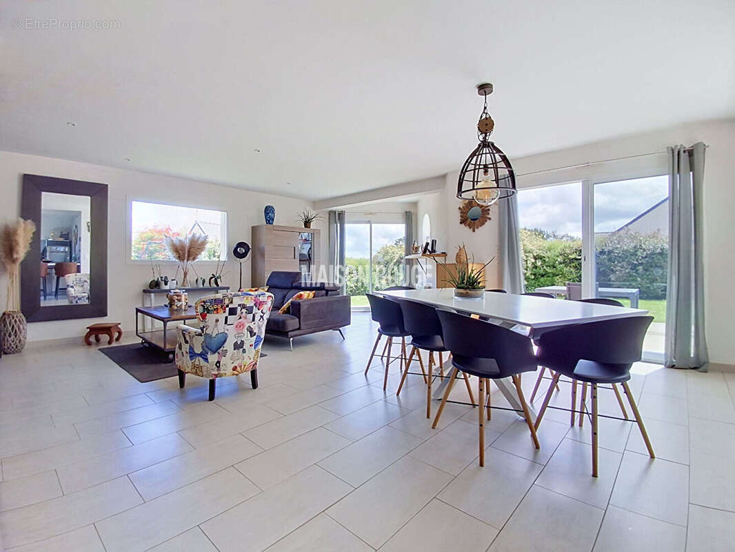 Superbe maison familiale - Vie de plain-pied - 5 chambres - Plein Sud - Sans vis-à-vis - HENON - photo 3