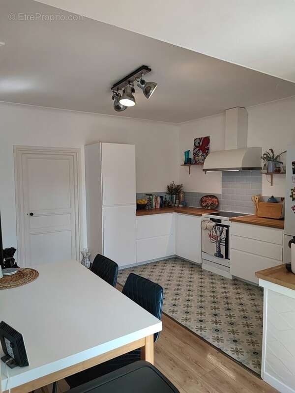 Maison à CHASSENEUIL-SUR-BONNIEURE