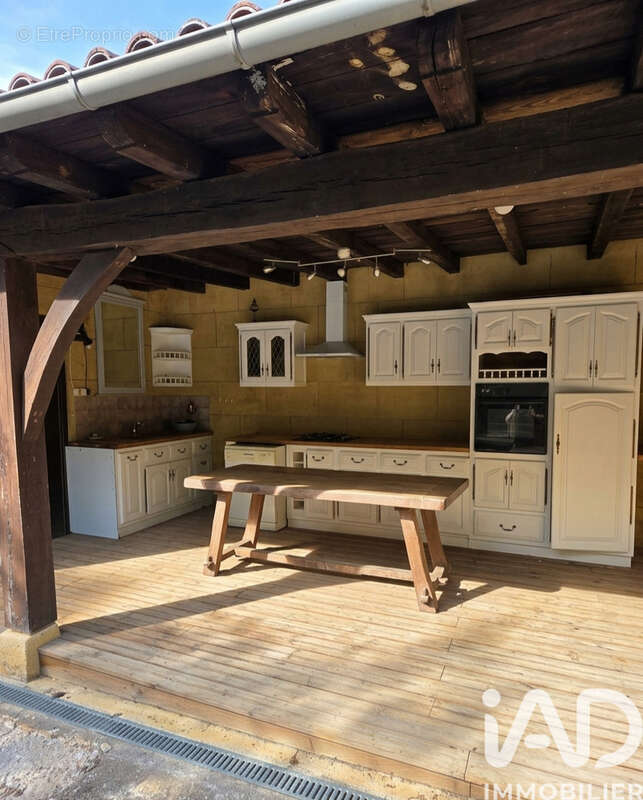 Maison 100 m² à Saint-Cirq-Madelon  - photo 6