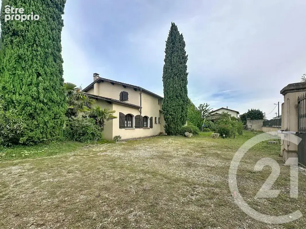 Maison 248 m² à Salaise-Sur-Sanne  - photo 25
