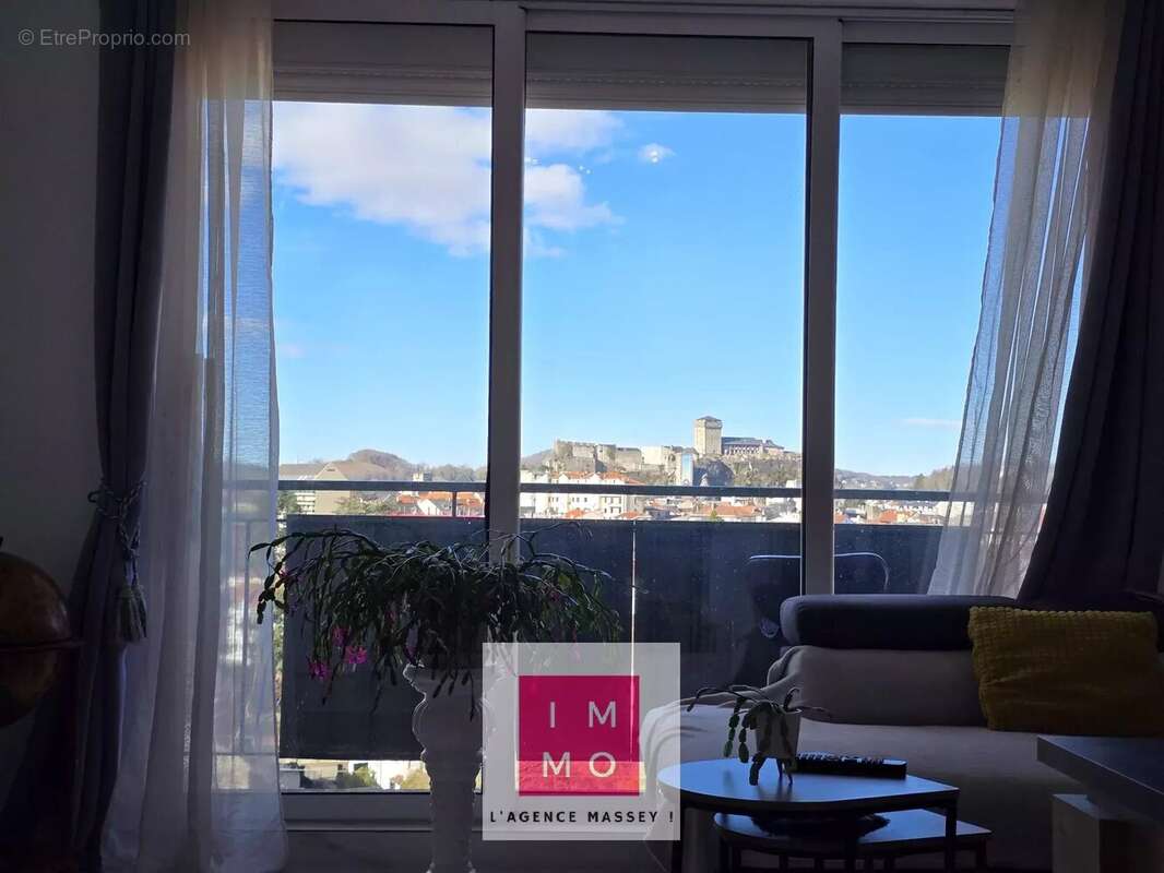 Appartement à LOURDES