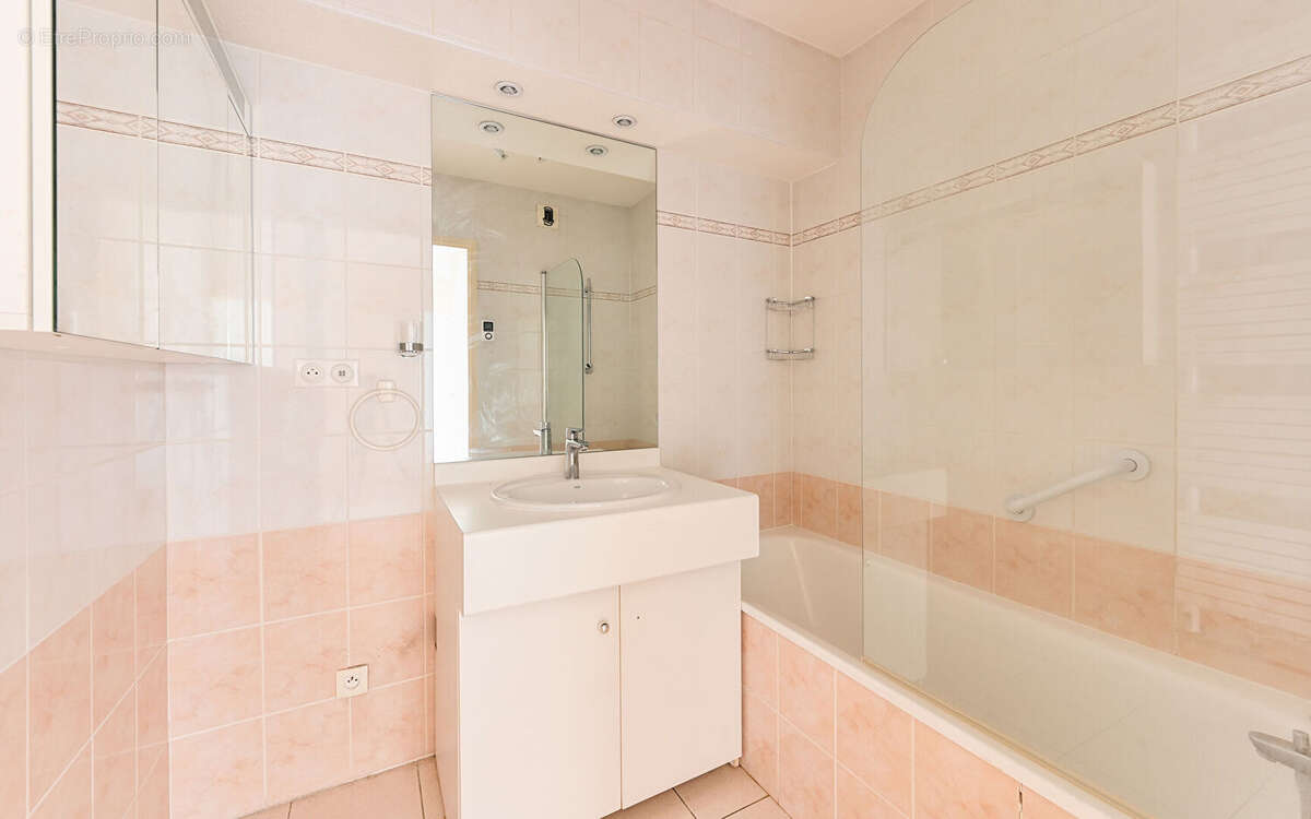 Appartement T4 - Monplaisir - Lyon 8 - photo 8