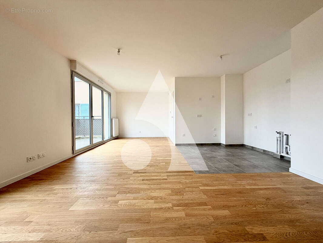Appartement à ARPAJON