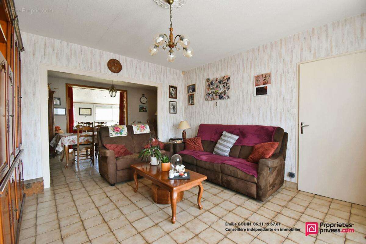 Maison à MAULEVRIER