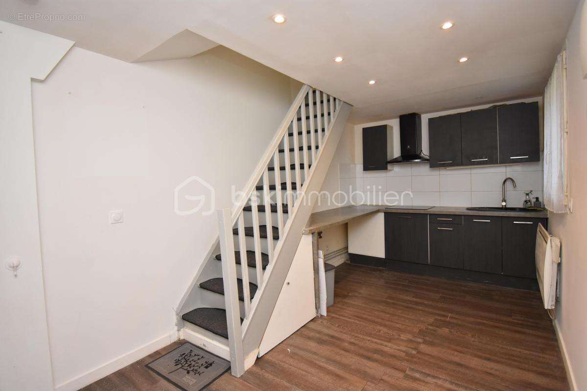 Appartement à TOURNAN-EN-BRIE