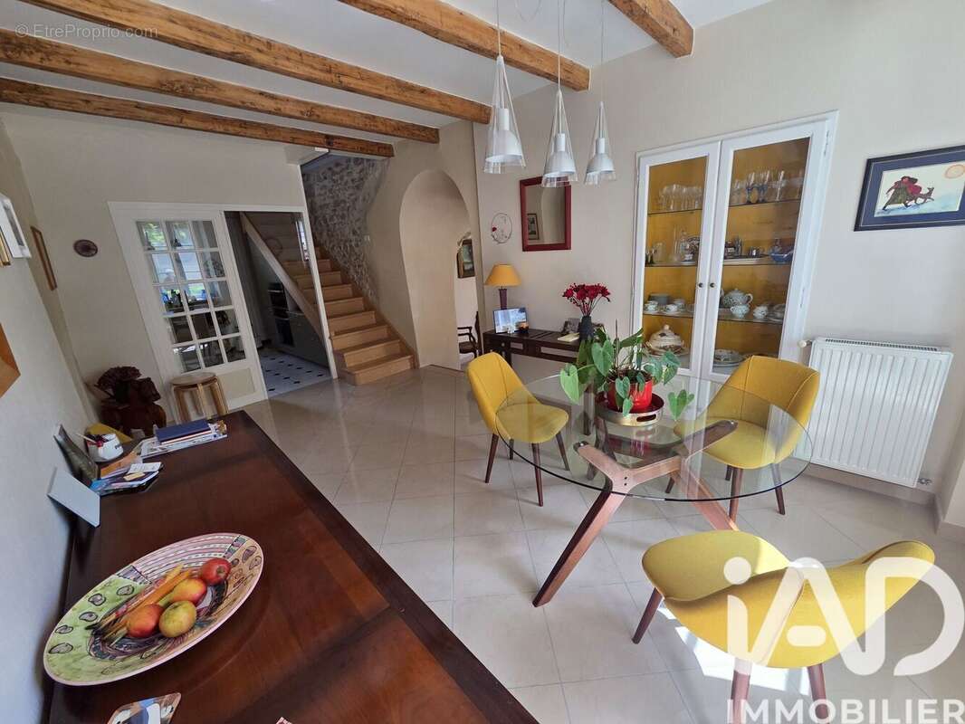 Maison 163 m² à Ambleon  - photo 7