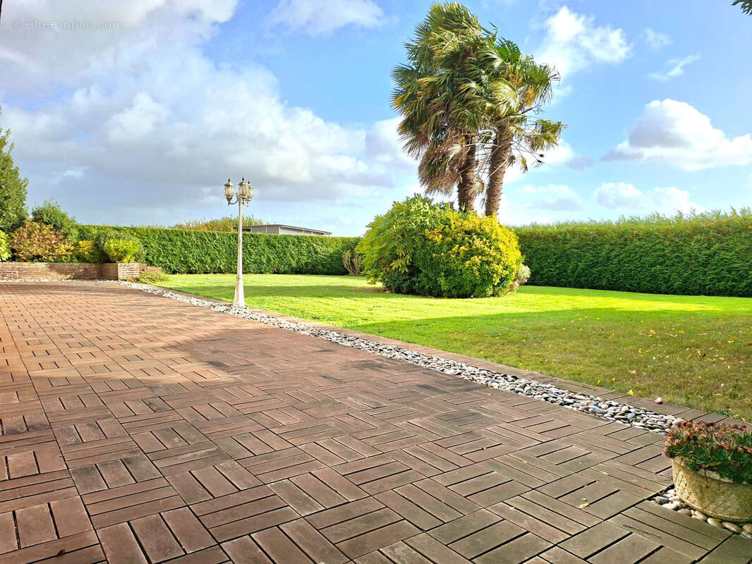 Maison à SAINT-NICOLAS-D'ALIERMONT