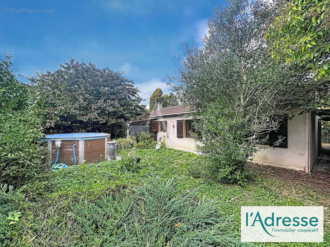 Maison à CASTELGINEST