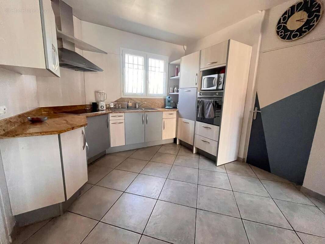   - Maison à TOULOUGES