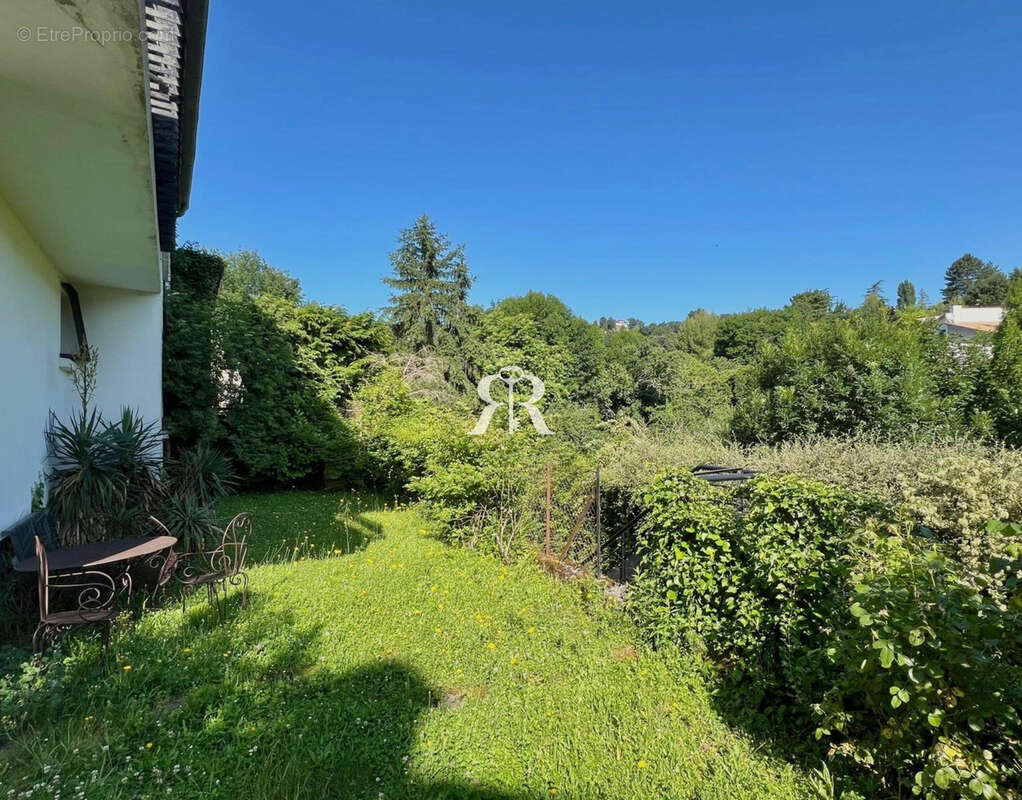 Maison à CLERMONT-FERRAND