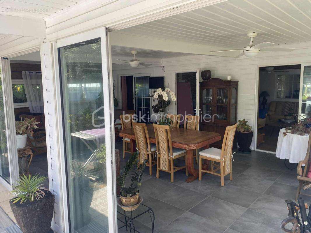 Maison à SAINT-JOSEPH