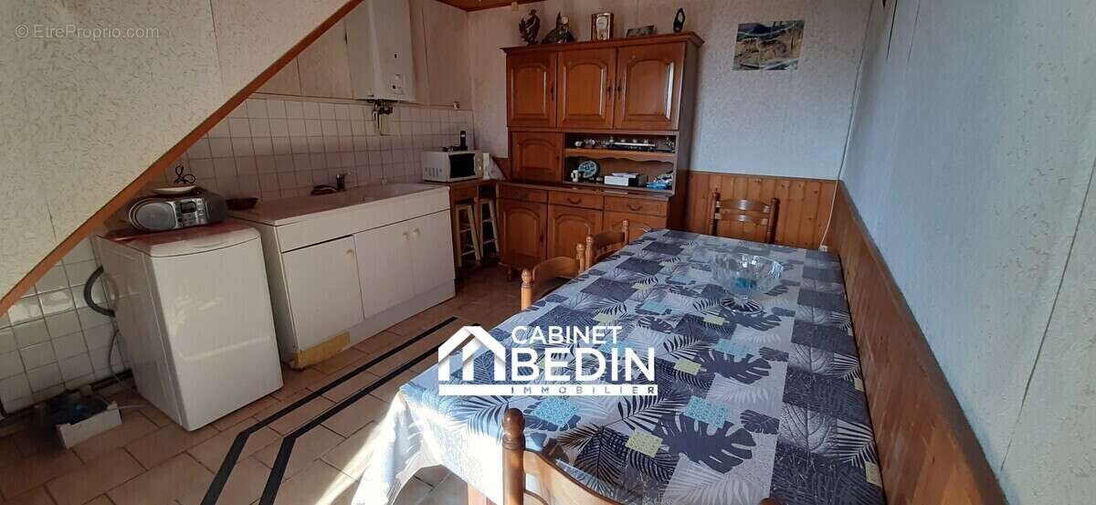 Maison 63 m² à Saint-Germain-Du-Puch  - photo 2
