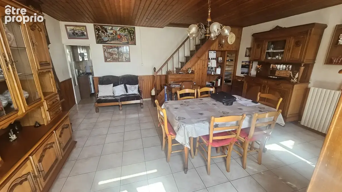 Saint-mard (17)   maison avec fort potentiel - photo 3