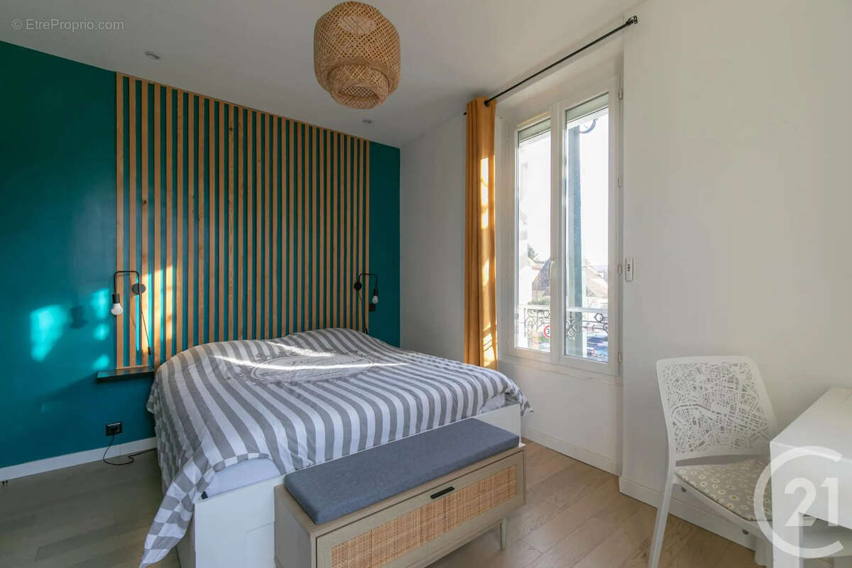 Appartement à SAINT-MAUR-DES-FOSSES