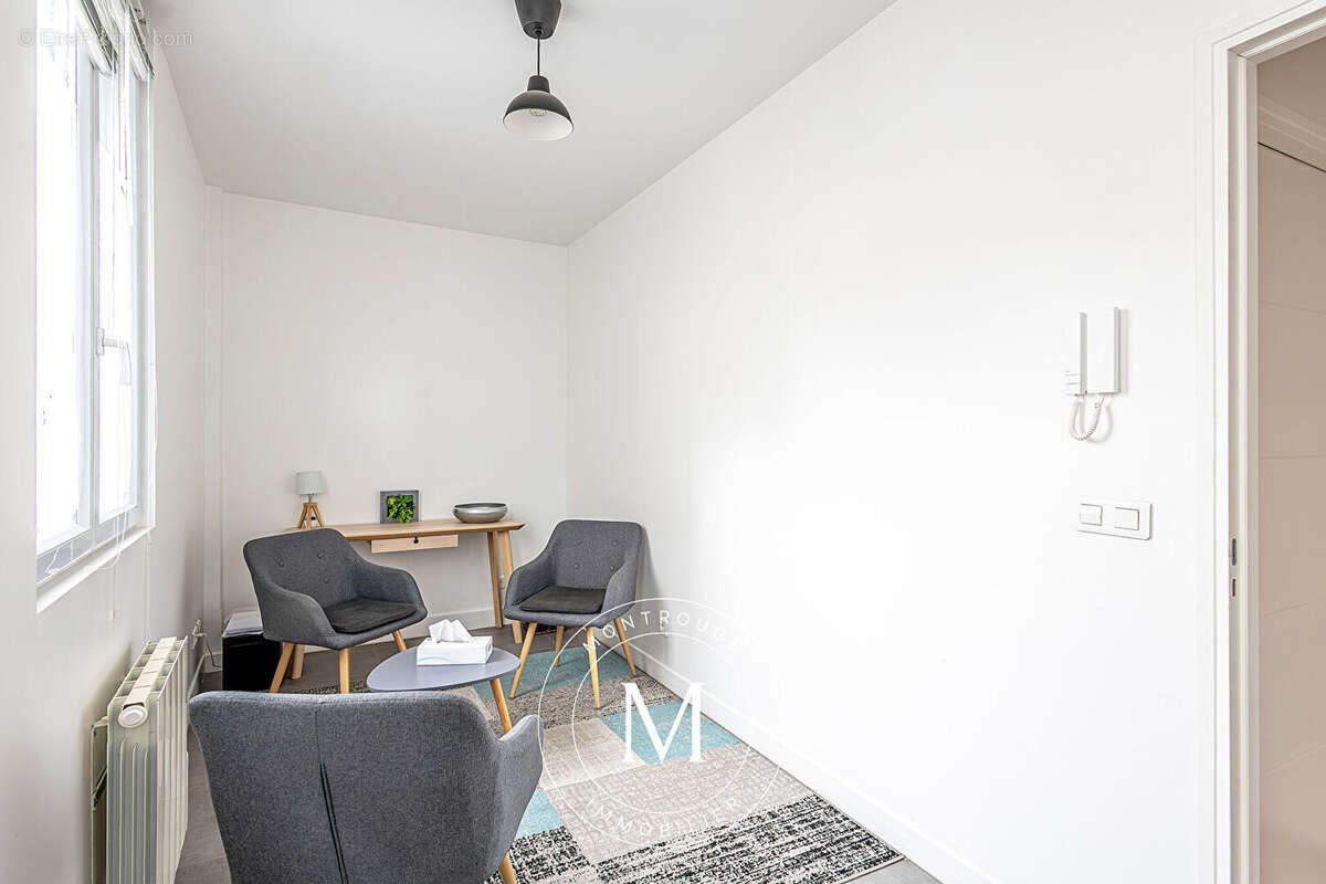 Appartement à PARIS-14E