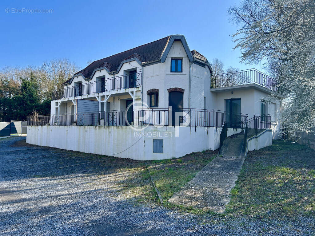 Appartement à MAZINGARBE