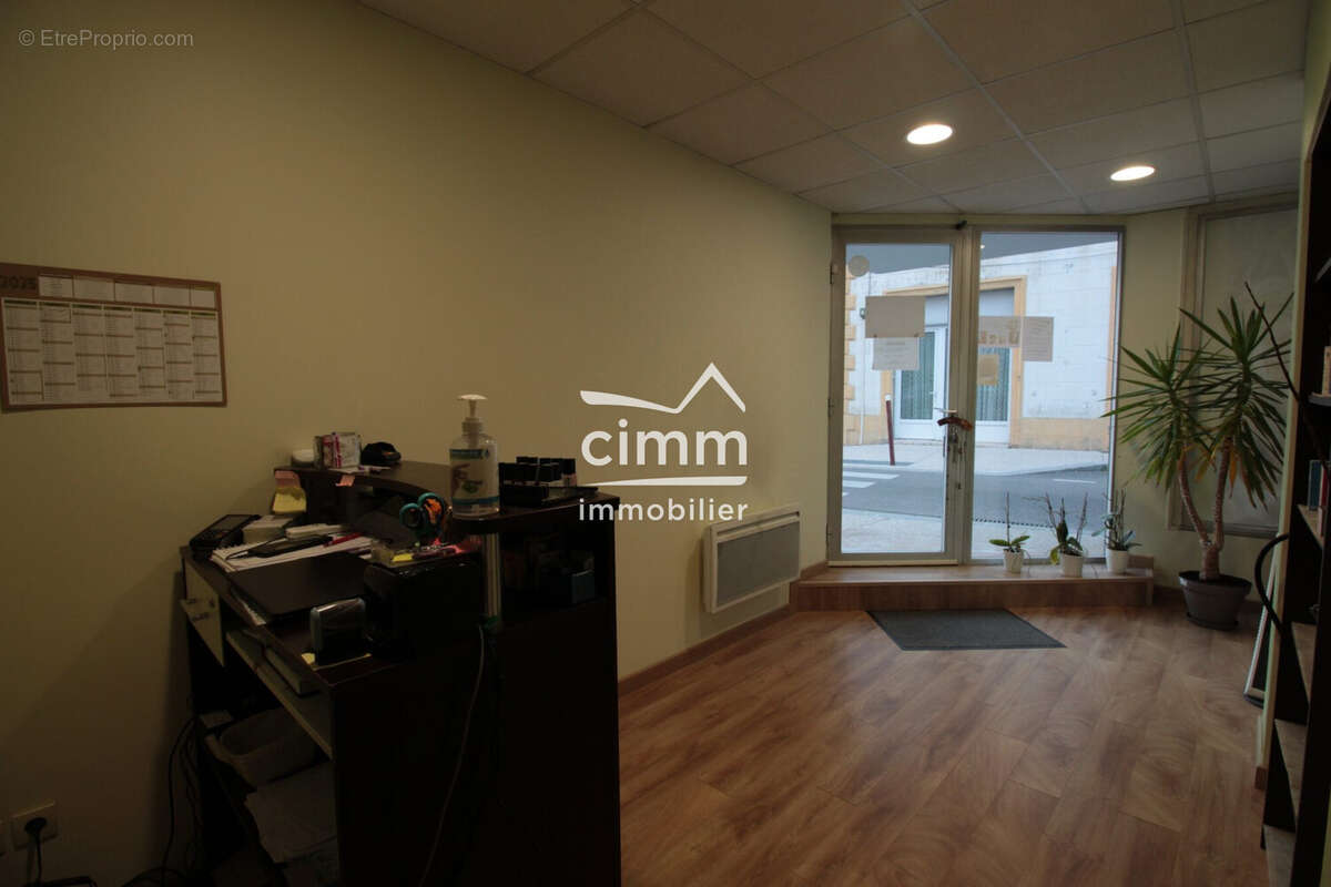 Autre à SAINT-SIMEON-DE-BRESSIEUX