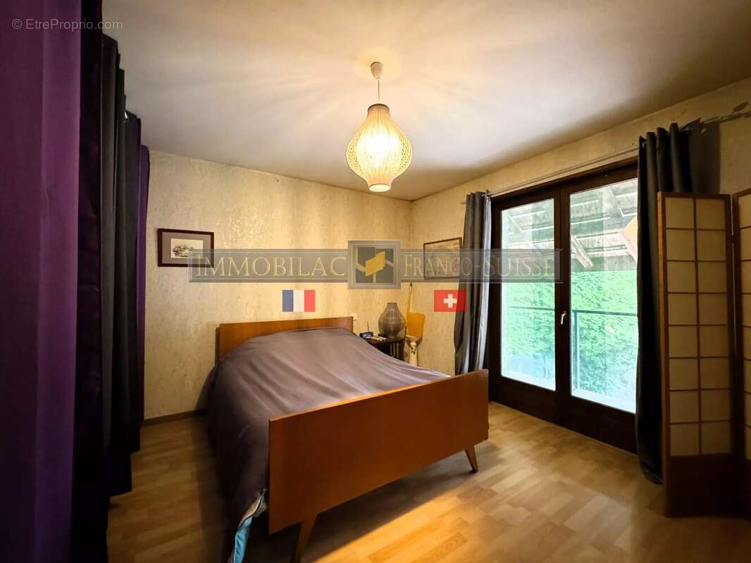 Maison à CORNIER