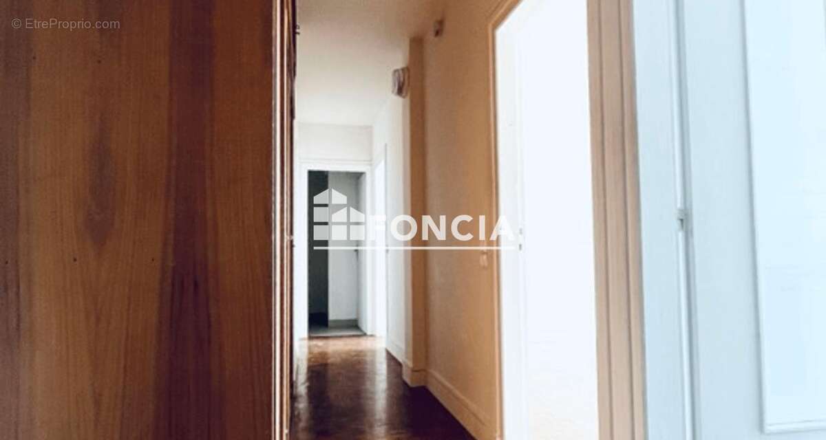 Appartement à PARIS-5E