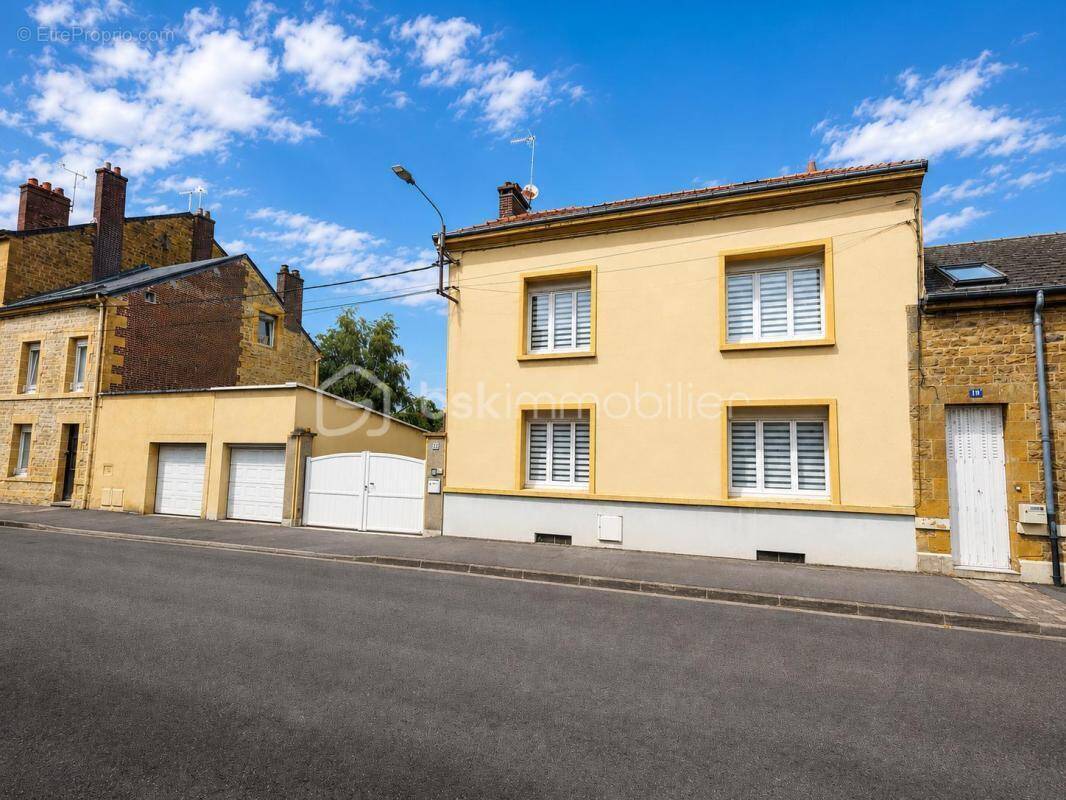 Maison à CHARLEVILLE-MEZIERES