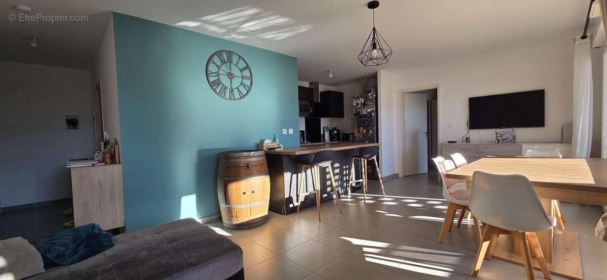 CUGES LES PINS-APPARTEMENT T4-A VENDRE-3 CHAMBRES-DOUBLE - Appartement à CUGES-LES-PINS