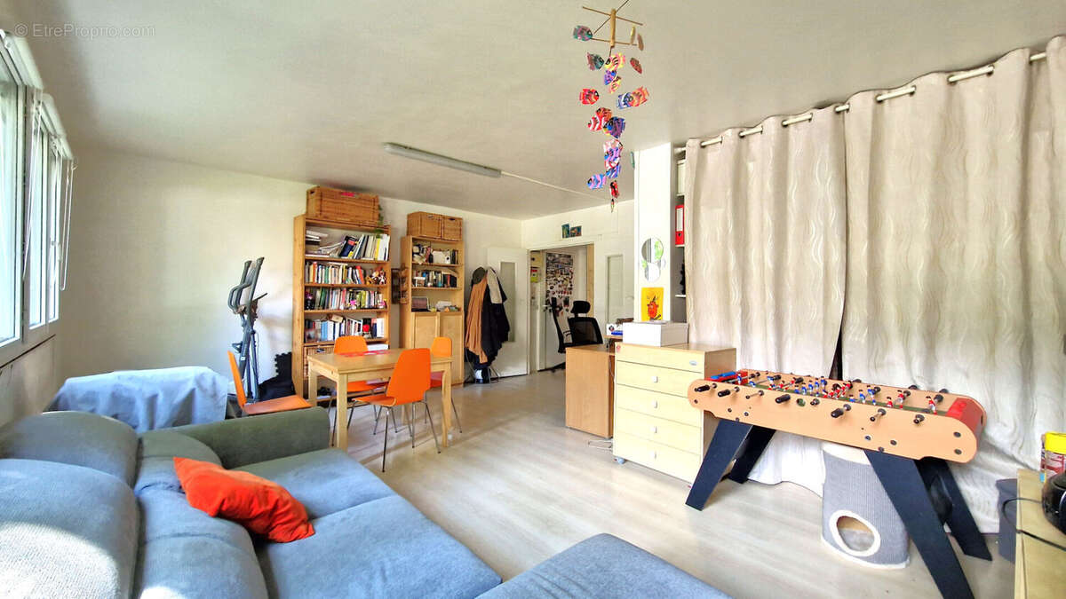 Appartement à MAISONS-ALFORT