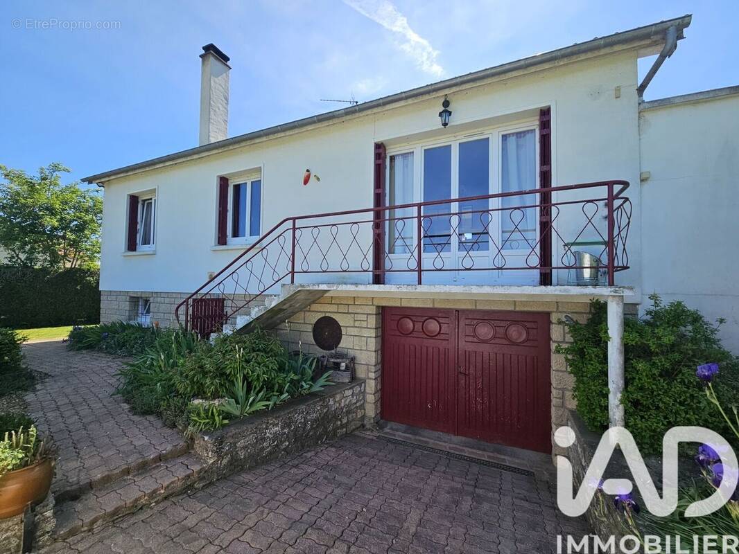 Photo 1 - Maison à BU