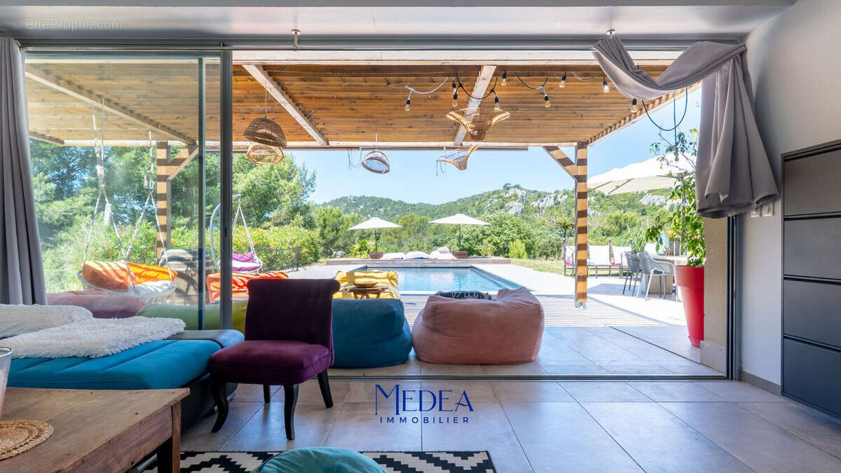 Photo 4 - Maison à ROQUEFORT-LA-BEDOULE