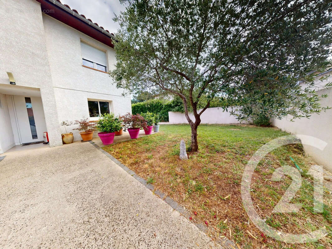 Maison à COLOMIERS